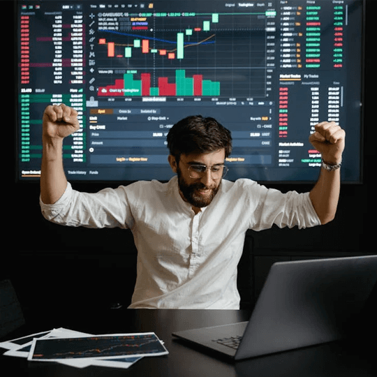 Prima Patrenova - Equipo de expertos en criptomoneda